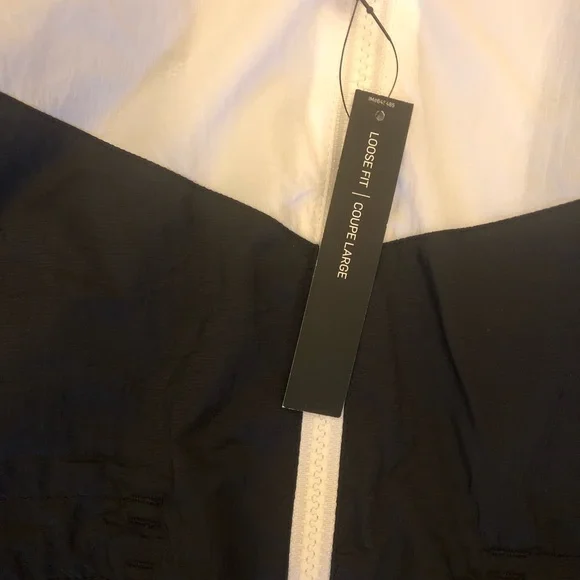 Nike Windrunner - Picture 5 of 8